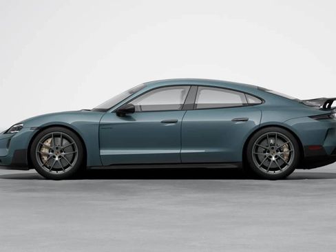 New 2025 Porsche Taycan Turbo GT image 97