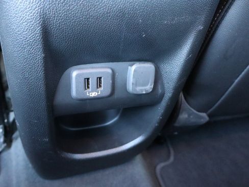 Used 2022 Chevrolet Colorado Z71 image 19