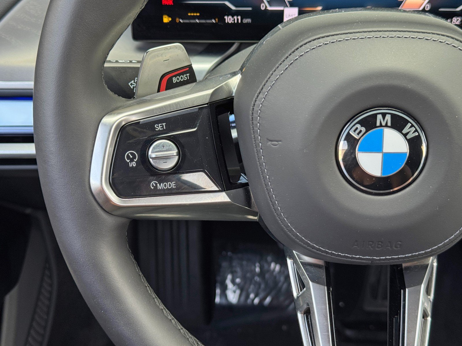 Used 2025 BMW 740i RWD image 23