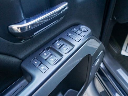 Used 2017 Chevrolet Silverado 1500 LTZ Z71 w/ LTZ Plus Package image 15