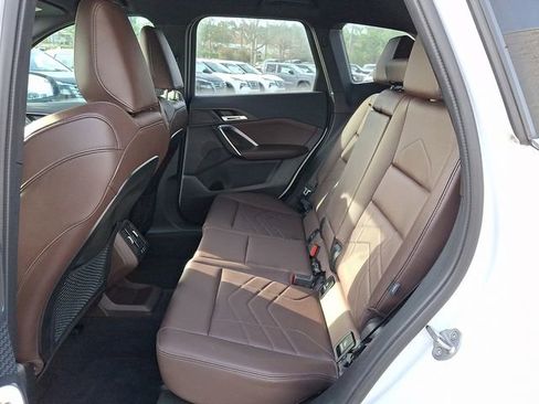 Used 2024 BMW X1 xDrive28i w/ Technology Package image 12