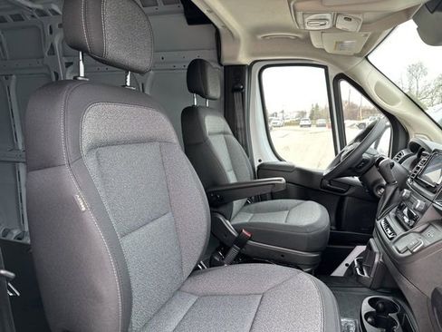 New 2026 RAM ProMaster 2500 w/ Convenience Group image 17