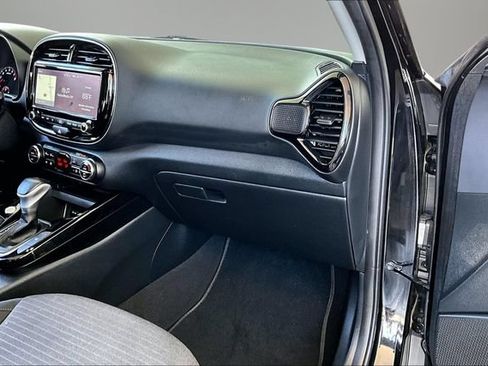 Used 2021 Kia Soul EX FWD image 21