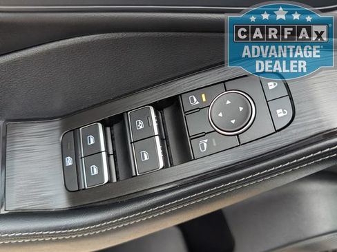 Used 2025 Nissan Rogue SL w/ SL Premium Package AWD/4WD image 18