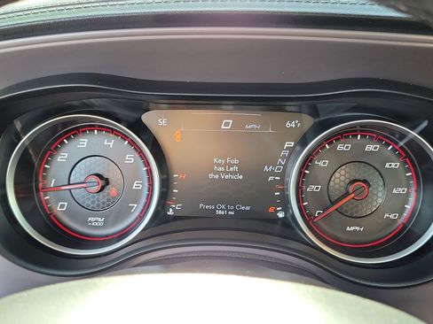 Used 2023 Dodge Charger SXT w/ Plus Group image 7