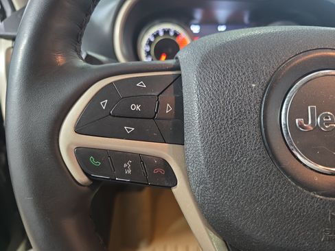 Used 2016 Jeep Cherokee Limited FWD image 14