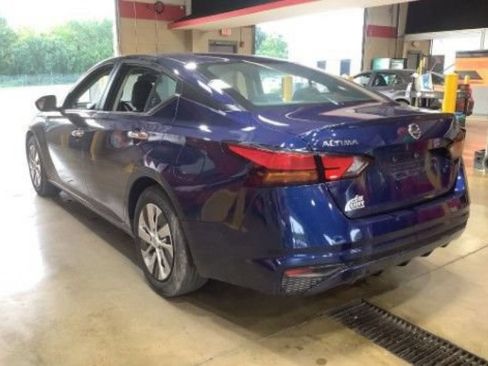 Used 2021 Nissan Altima 2.5 S FWD image 8