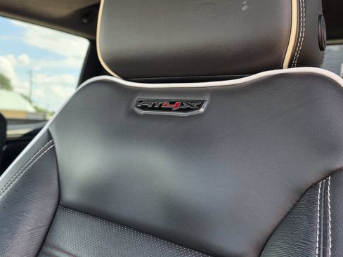 Used 2022 GMC Sierra 1500 AT4X AWD/4WD image 19