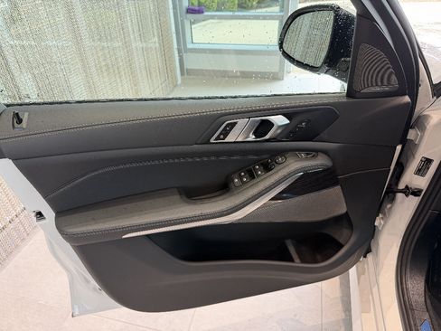 New 2026 BMW X5 xDrive40i AWD/4WD image 11