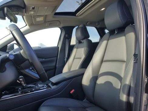 Used 2025 MAZDA CX-30 AWD 2.5 S w/ Preferred Package image 5