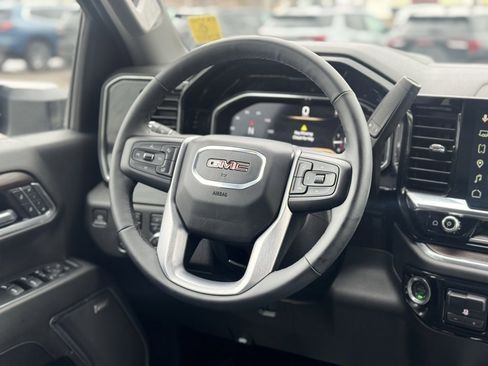 Used 2025 GMC Sierra 2500 SLT w/ SLT Convenience Package image 13