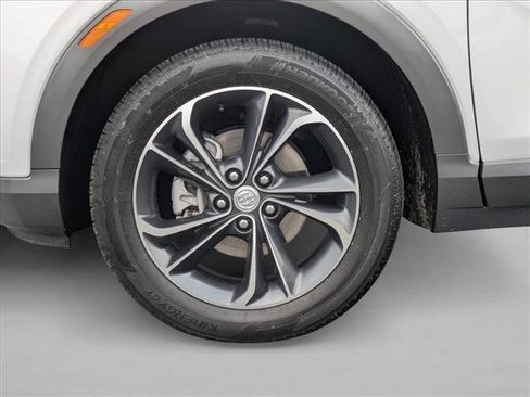 Used 2022 Buick Encore GX Essence w/ Advanced Technology Package FWD image 22