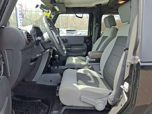 Used 2010 Jeep Wrangler Sport image 15
