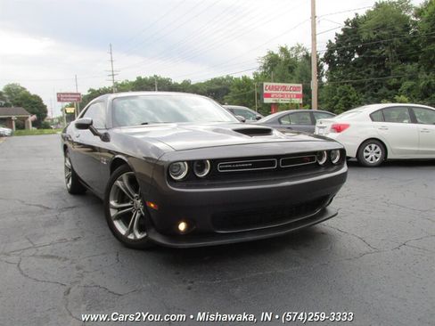 Used 2020 Dodge Challenger R/T image 1