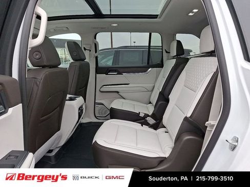 New 2026 GMC Acadia Denali w/ Super Cruise Package image 7