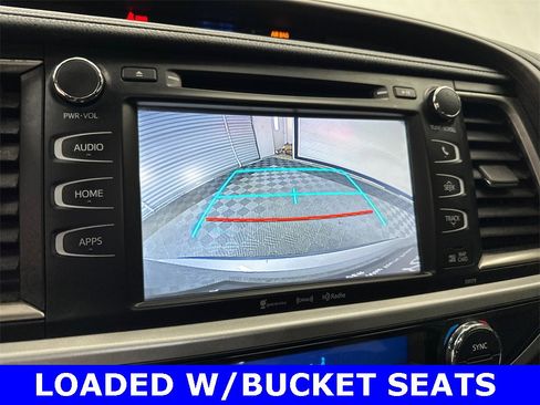 Used 2018 Toyota Highlander XLE image 32