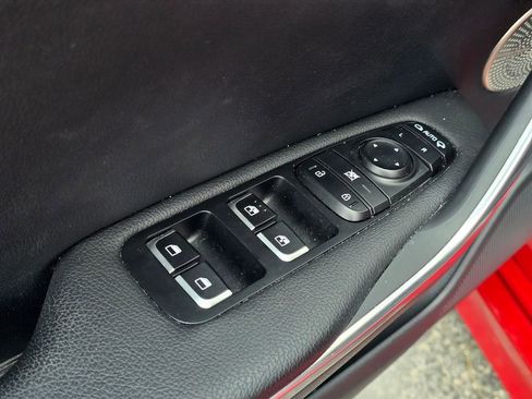 Used 2022 Kia Stinger GT-Line w/ Sun & Sound Package AWD/4WD image 25