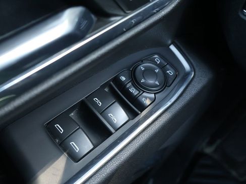 Used 2024 Chevrolet Silverado 2500 LTZ AWD/4WD image 38