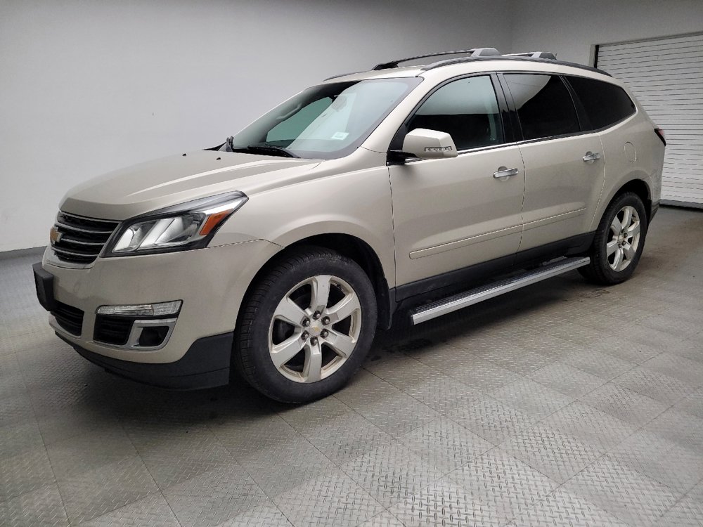 Used 2017 Chevrolet Traverse LT w/ Style and Technology Package AWD/4WD image 2