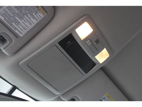 Used 2017 Toyota Tacoma SR5 w/ Tow Package image 29