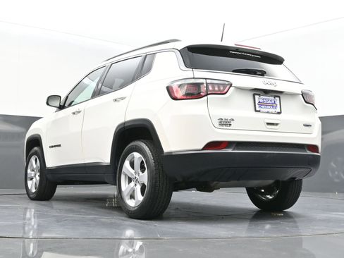 Used 2020 Jeep Compass Latitude w/ Cold Weather Group image 41