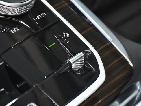 Used 2026 BMW X7 xDrive40i image 54