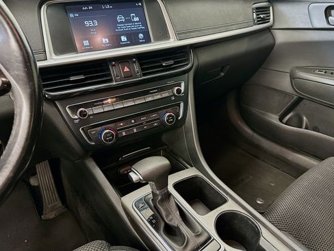 Used 2019 Kia Optima S FWD image 25