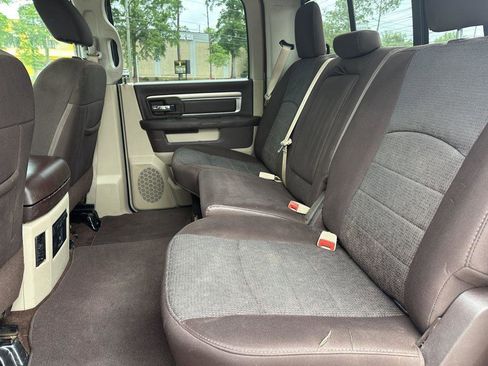 Used 2018 RAM 1500 Classic SLT w/ Luxury Group AWD/4WD image 12