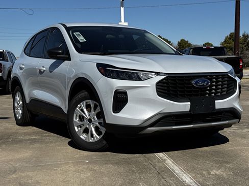 New 2026 Ford Escape Active w/ Tech Pack #1 image 2