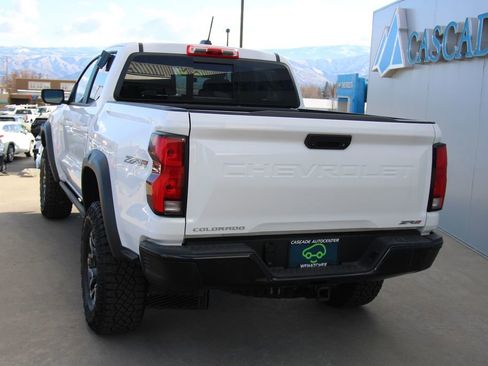Certified 2024 Chevrolet Colorado ZR2 image 7