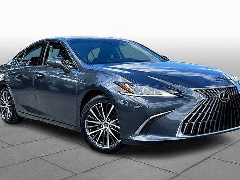 Used 2022 Lexus ES 350 w/ Premium Package image 2