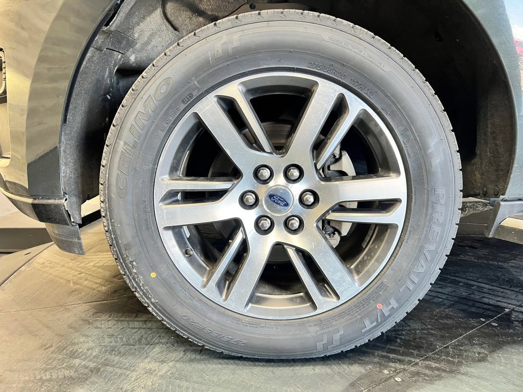 Used 2022 Ford Expedition Max XLT AWD/4WD image 31