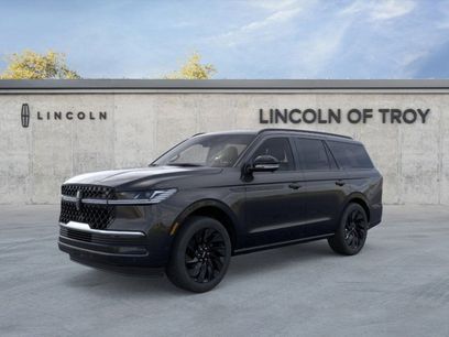 New 2025 Lincoln Navigator Reserve w/ Jet Appearance Package