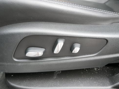 Used 2020 Cadillac XT5 Premium Luxury image 7