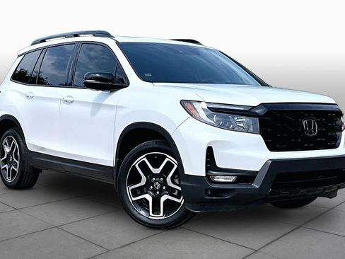 Used 2023 Honda Passport Elite image 3