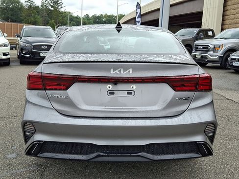 Used 2023 Kia Forte GT-Line w/ GT-Line Premium Package image 5