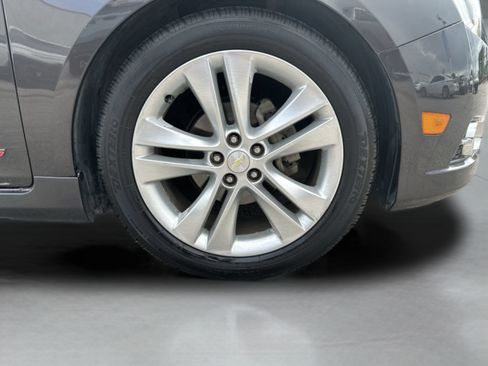 Used 2014 Chevrolet Cruze LTZ w/ RS Package FWD image 29
