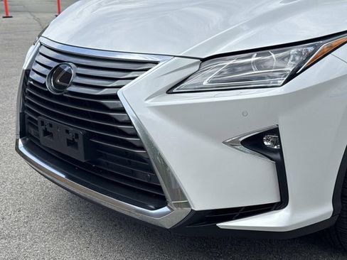 Used 2019 Lexus RX 350L AWD w/ Premium Package image 10