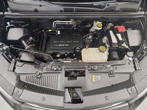 Used 2018 Chevrolet Trax Premier w/ Midnight Edition image 21