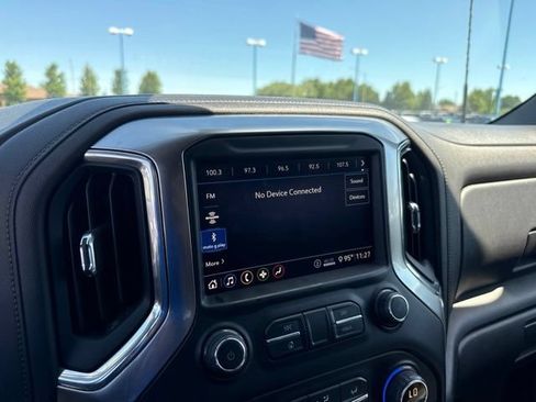Used 2020 Chevrolet Silverado 2500 LTZ w/ LTZ Plus Package AWD/4WD image 23