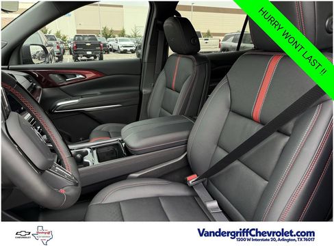 New 2026 Chevrolet Traverse RS FWD image 21