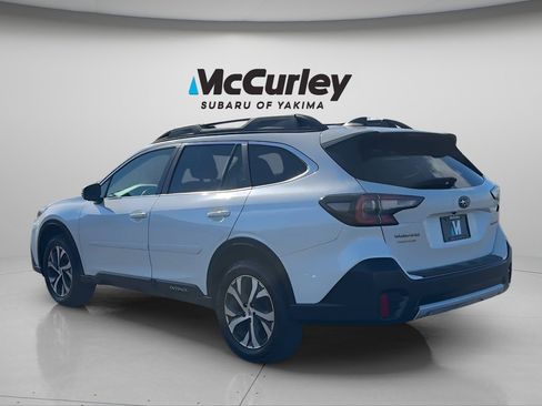 Used 2022 Subaru Outback Limited AWD/4WD image 4