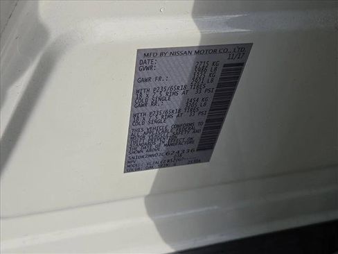 Used 2018 Nissan Pathfinder SV image 23