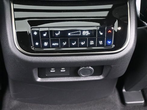 New 2026 INFINITI QX80 Autograph image 16