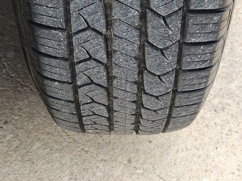 Certified 2021 Chevrolet Trax LS w/ Tint and Cruise Package FWD image 10