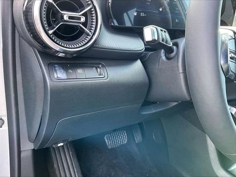 New 2026 Chevrolet Equinox LT w/ Midnight Edition FWD image 31