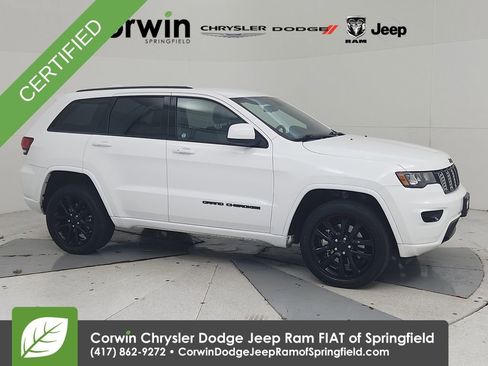 Certified 2021 Jeep Grand Cherokee Laredo X image 1
