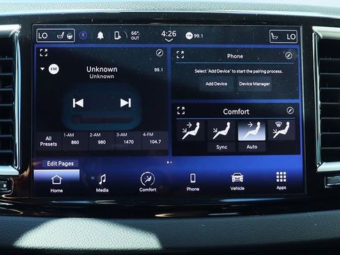 Used 2023 Chrysler Pacifica Touring-L image 55