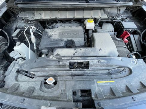 Used 2024 Nissan Pathfinder Platinum w/ Cargo Package FWD image 31