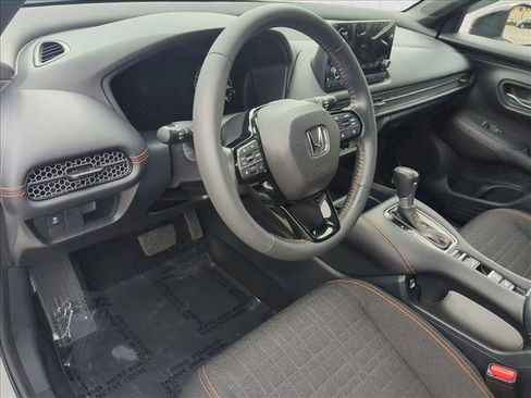 Used 2023 Honda HR-V Sport image 10